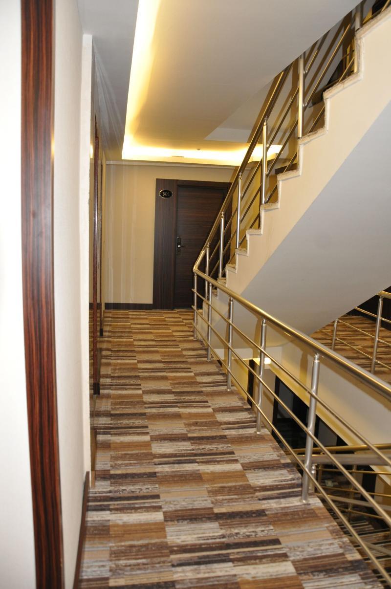 Gold City Hotel Бурса Екстериор снимка